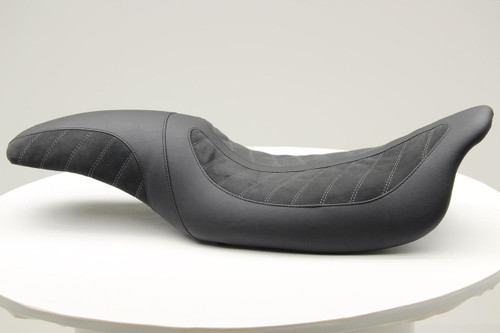 Mustang Seats Kodlin Signature Series One-Piece Seat for Harley Davidson FL Touring Models 2008-Up  -Black (Not for '24-Up FLHX/FLTR Models)