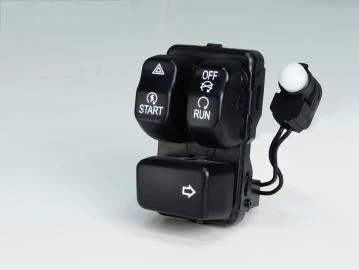 HardDrive CANBUS Handlebar Switch Controls for '11-17 Harley Davidson Softail Models (Select Finish)