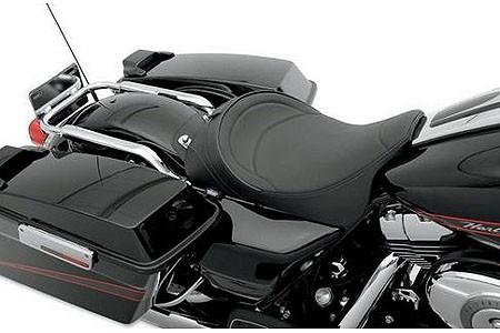 Drag Specialties Solo Front Seat for '97-07 FLT/FLHT/FLTR  (Except FLHX) -Mild Stitch
