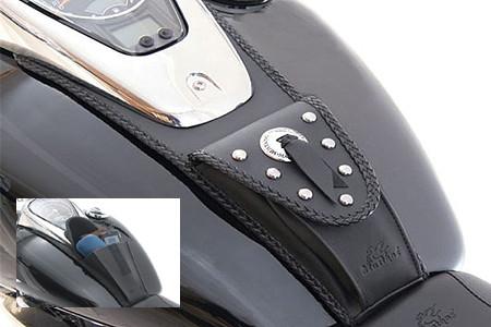 Mustang  Tank Bib with Pouch  for C50 '09-11-Studded