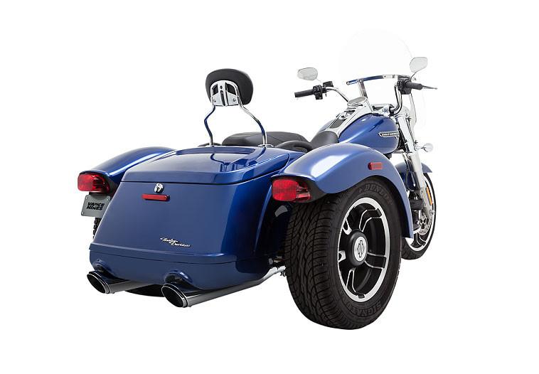 Vance & Hines 4 inch Twin Slash Slip On for '15-16 Harley Davidson Freewheeler Mufflers - Chrome