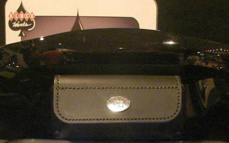 Boss Bags Windshield Pouch for FLH Models with Fairings -#54 Plain