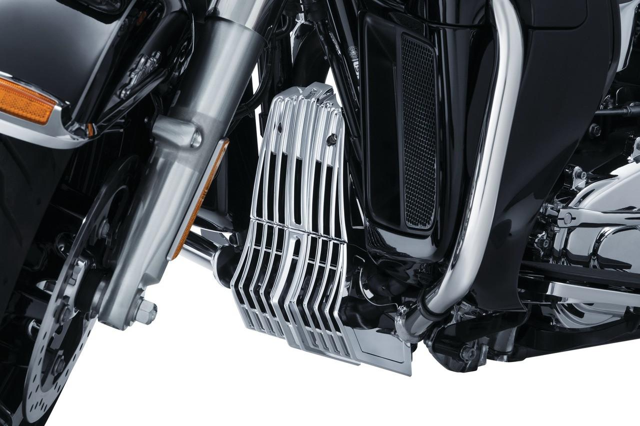 KURYAKYN クロームカバー2点セット ハーレー　ツーリング Kuryakyn Precision Coolant Pump Cover for Harley-Davidson '17-21