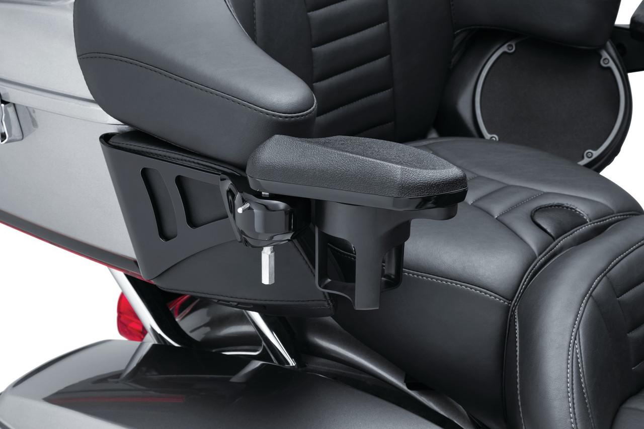 ハーレー　アームレスト Kuryakyn Passenger Armrests | Buy Now | West End Motorsports