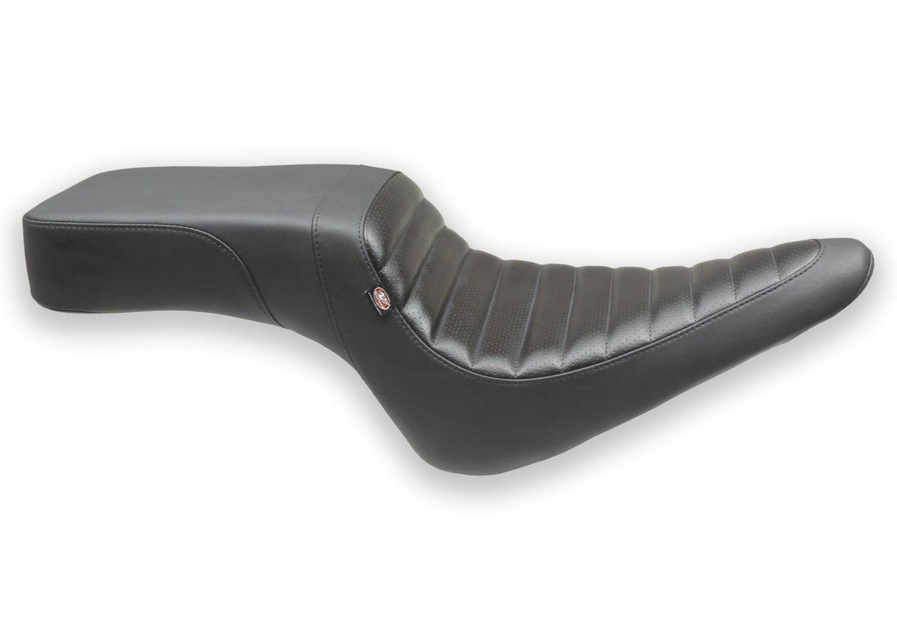 Mustang Squareback Seat for '14-Up Yamaha Bolt - Tuck & Roll