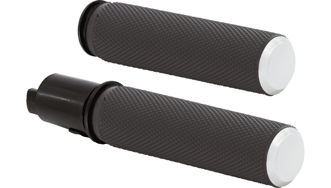 Arlen Ness Knurled Handlebar Grips for '24-25 Street Glide and Road Glide and '23-24 CVO FLHX/FLTR Harley Davidson Models - Chrome