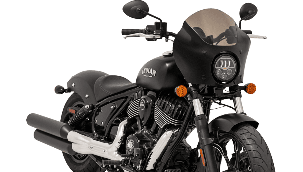 Memphis Shades Complete Gauntlet Fairing Package for '22-Up Indian Chief Models