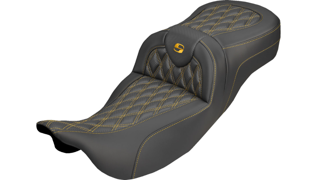 Saddlemen Extended Reach Roadsofa Seat for '08-25* Harley Davidson Touring Models - Carbon Fiber/ Lattice Stitch - Select Stitching Color (Not for '24-Up FLHX/FLTR Models or '23-Up CVO)