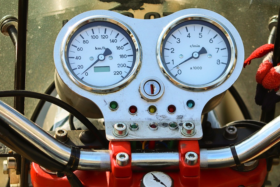 How to Start an Old Motorcycle After Long-Term Storage