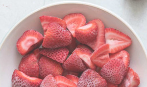 Frozen Organic Strawberries - Bulk - 5lb.