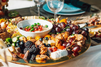 Spruce Up Your Charcuterie Board! Easy Holiday Entertaining Spruce Up Your Charcuterie Board! Easy Holiday Entertaining