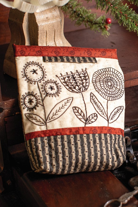 Homegrown Project Pouch by Kathy Schmitz