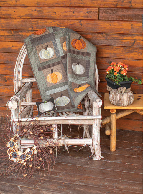 13 Pumpkins quilt and mini pillow by Debbie Kuehn