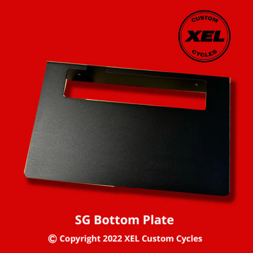 XEL NEW STREET GLIDE BOTTOM PLATE - AMP RACK