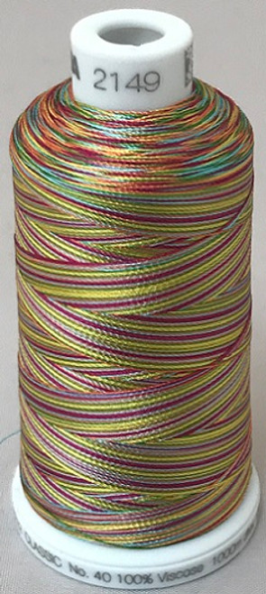 A range of bright colour combinations create dynamic striped effects. Multicoloured applications emerge from striking colour changes within the same thread spool.