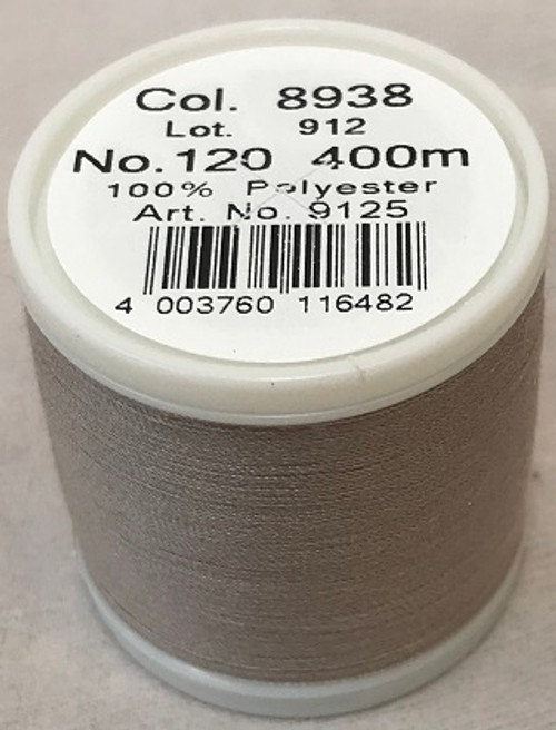 400 m of Aerofil Sew All Thread is the perfect meterage for the dedicated hobby sewer. A top quality sewing thread at an unbeatable price and the best cost performance ratio. The colours have been carefully selected and offer the optimum choice to fulfil all colour desires.

For best sewing results we recommend the use of the MADEIRA universal sewing needle size #80/12 of premium Titanium quality.