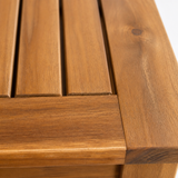 Hardy Dining Table - 140x80cm – close-up of acacia wood and oiled finish