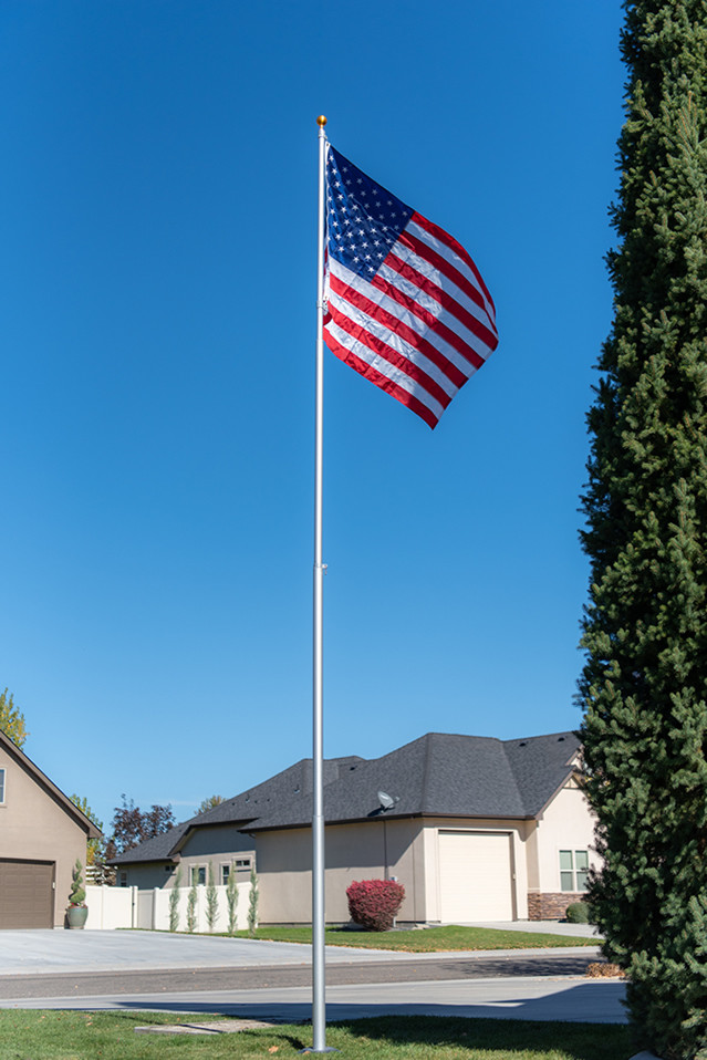 15' Titan Telescoping RV Flagpole | Ameritexflags.com