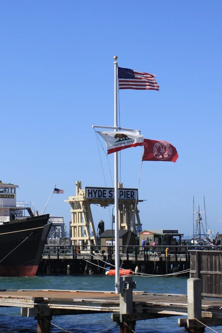 Zeus Poseidon 35' Nautical Fiberglass Flagpole with Yardarm - NSM 35