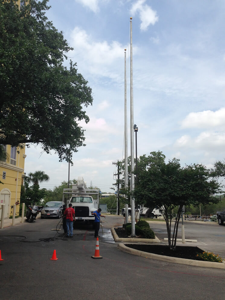 La Quinta Hotel flagpole project in San Antonio, TX