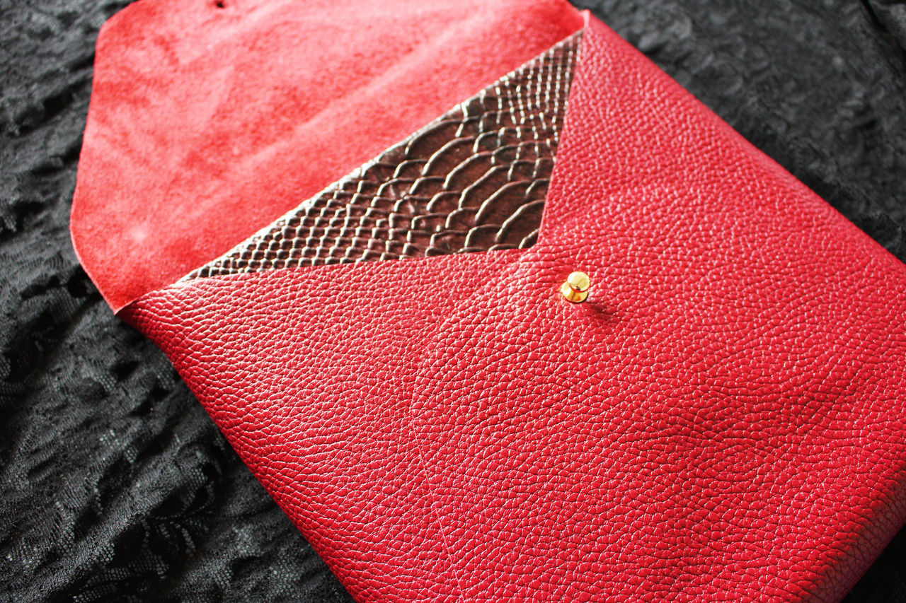 Human Made Leather Card Case SS23 Red