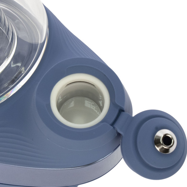 Inside the Puffco Peak Sapphire 3D chamber.