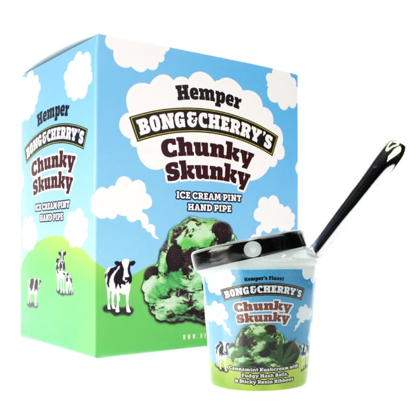 Hemper Bong & Cherry's Ice Cream Hand Pipe