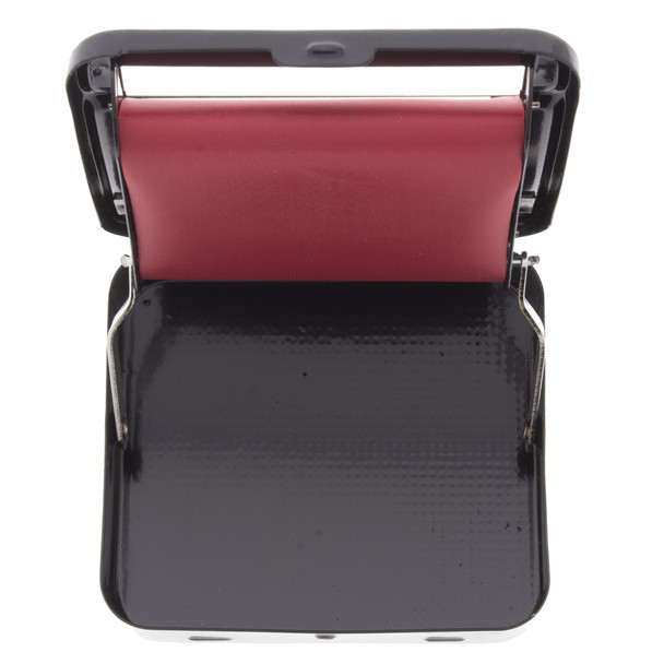 Stash your papers, herb, and more in the Raw auto roll box for 70mm papers.