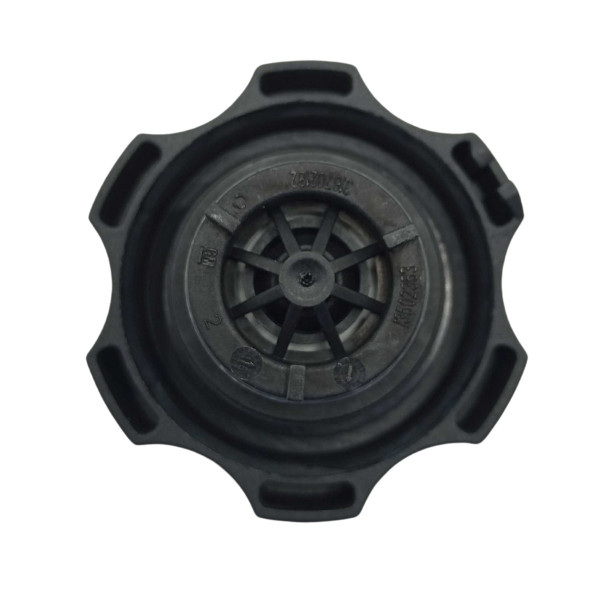 Tapa de Envase Agua Radiador Tahoe / Silverado / Cruze - Autopartes Market