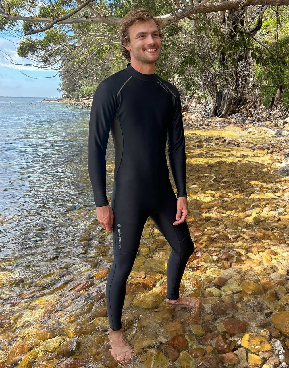 自宅保管 スイムベイトSWIMBAIT UNDERGROUND 長袖シャツ 青黒 sharkskin-chillproof-back-zip-