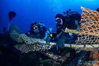 What It Takes to Remove 500 Pounds of Ghost Net From a Shipwreck