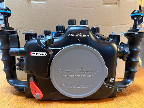 Nauticam USED: Nauticam Sony a7R IV Underwater Housing NA-A7RIV with M16 Vacuum Valve 