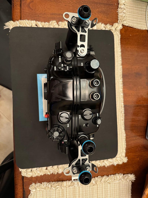 No Brand USED: Nauticam Nikon D500 Underwater Housing 