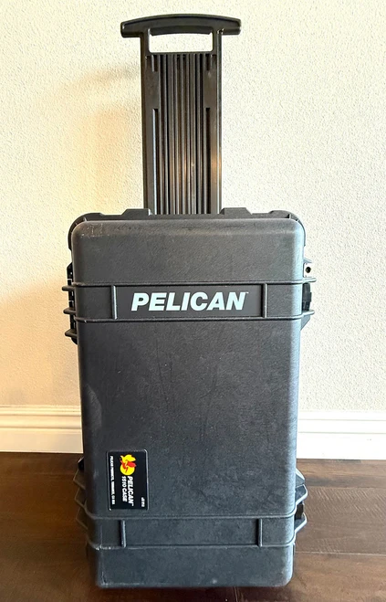 Pelican USED Pelican 1510 Protector Carry-On Case w/TrekPak dividers 