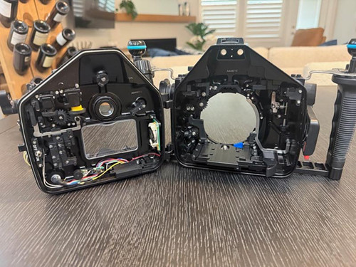 USED: Nauticam Olympus OM-D E-M1 Mark II Underwater Housing and Camera