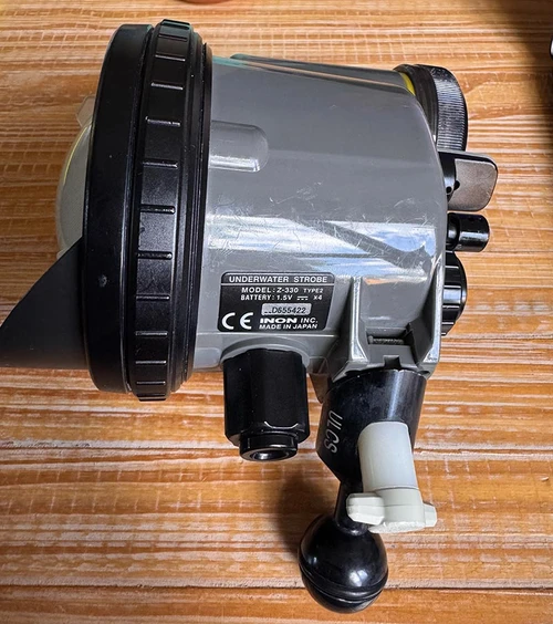 USED Inon Z330 Type 2 Underwater Strobe