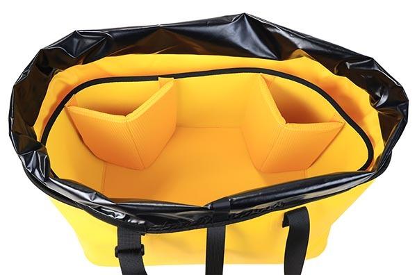 Mega capacity for housings, ports, arms and a sea & sea strobe