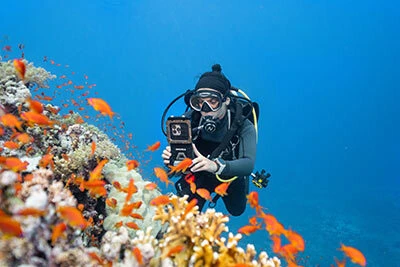 DiveVolk SeaTouch 6 Pro smartphone housing touchscreen operation underwater