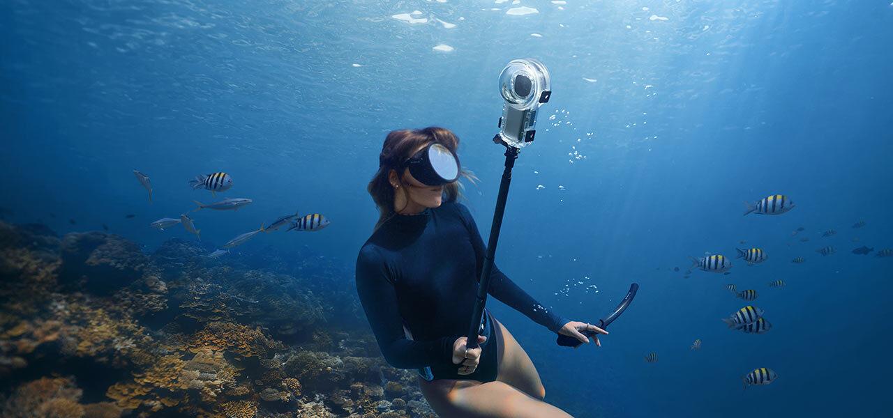 Insta360 X5 Invisible Dive Bundle underwater action hero image