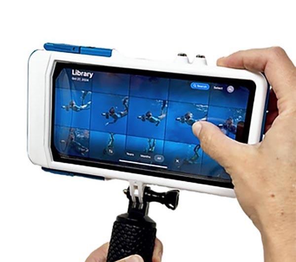 Underwater-friendly controls with app-assisted operation