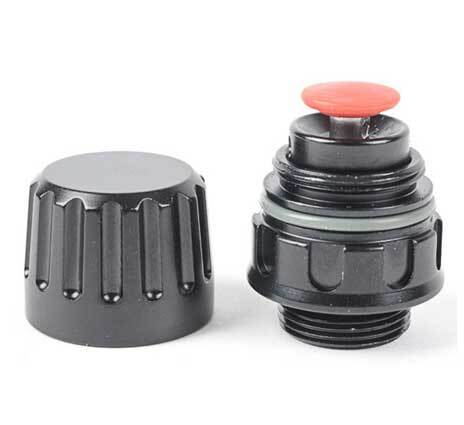 Vacuum monitoring and moisture alarm indicators