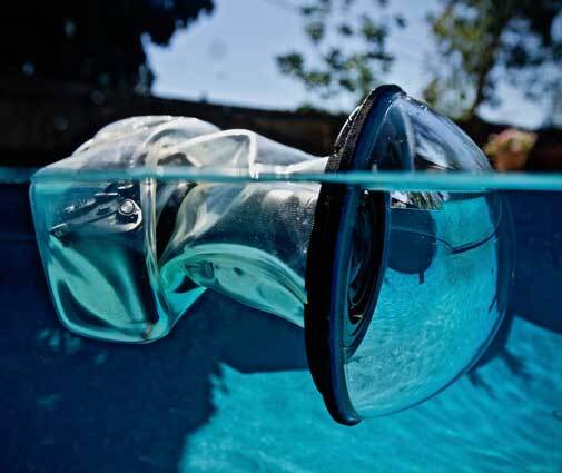Wide-angle split shot using an Outex dome in shallow water