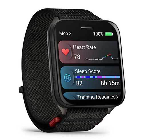 AMOLED display with crisp watch faces and metrics