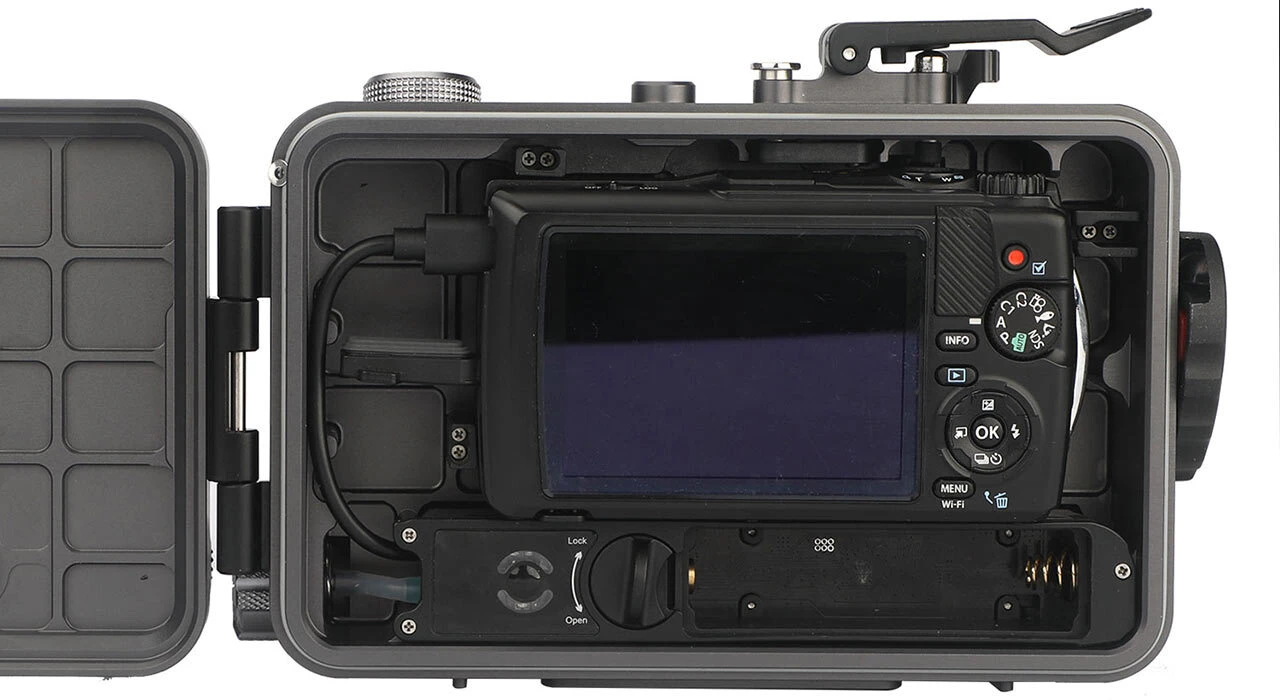 Weefine WFH-TG PRO2 underwater housing for OM System Tough TG-7 camera
