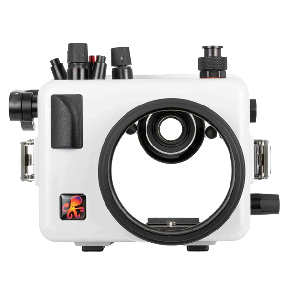 Ikelite Canon R7 Underwater Housing and Canon R7 Camera with 18-45mm lens