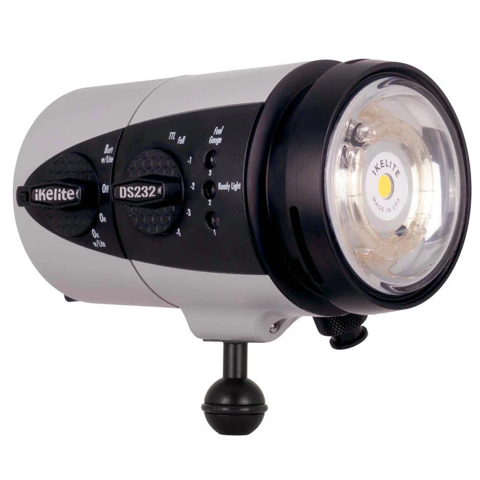 Ikelite DS232 TTL Underwater Strobe with Video Light [Electrical Bulkhead]