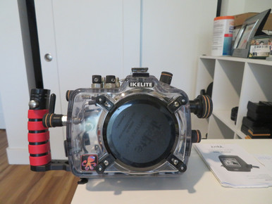 USED: Ikelite Canon 7D Underwater Housing