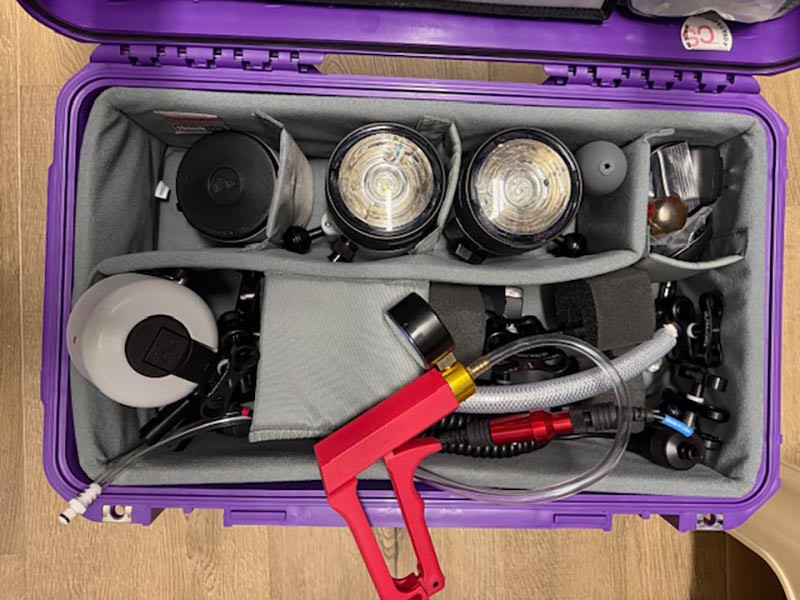 USED Ikelite Canon EOS R5 Underwater Housing Deluxe Version - Complete Kit with Strobes & Accessories