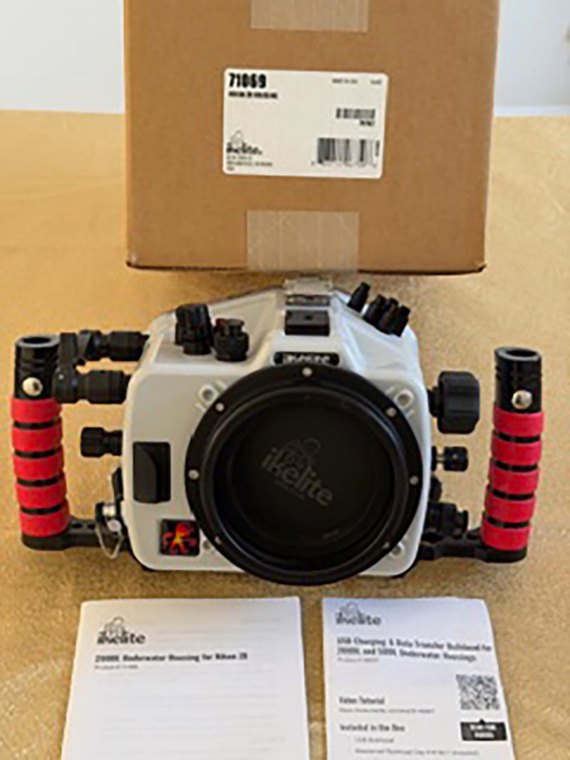 USED: Ikelite 200DL Underwater Housing for Nikon Z8 Deluxe Kit