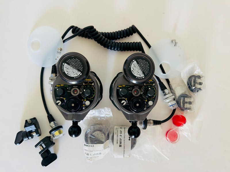 USED Inon Z240 Strobes Package